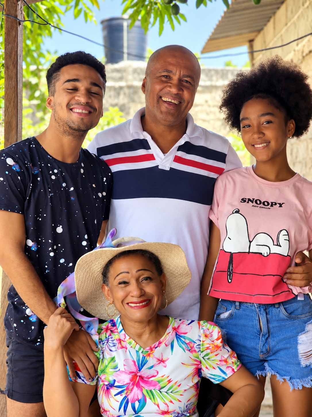 Aloima Rafael Miranda Arregoces comparte el testimonio de una familia guajira que encontró en la fe, el acompañamiento médico y el amor la fuerza para enfrentar los momentos difíciles.